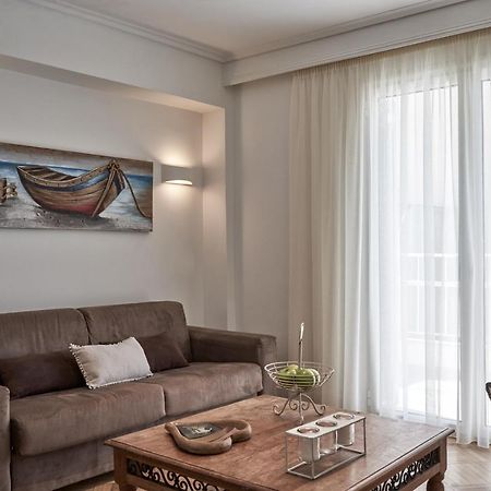 Marvelous N Bright Apt Next To Megaro Mousikis Athen Exterior foto